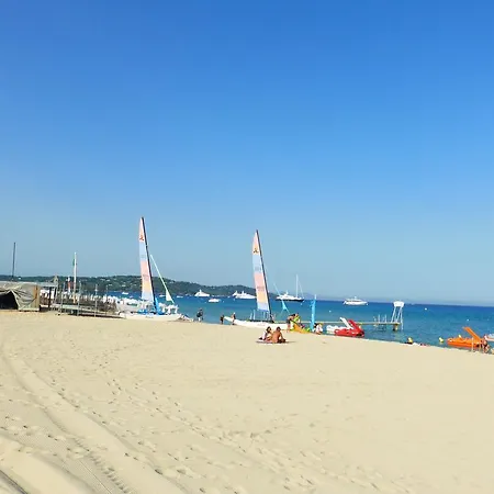 Campsite Carazur Mobilhomes Frejus